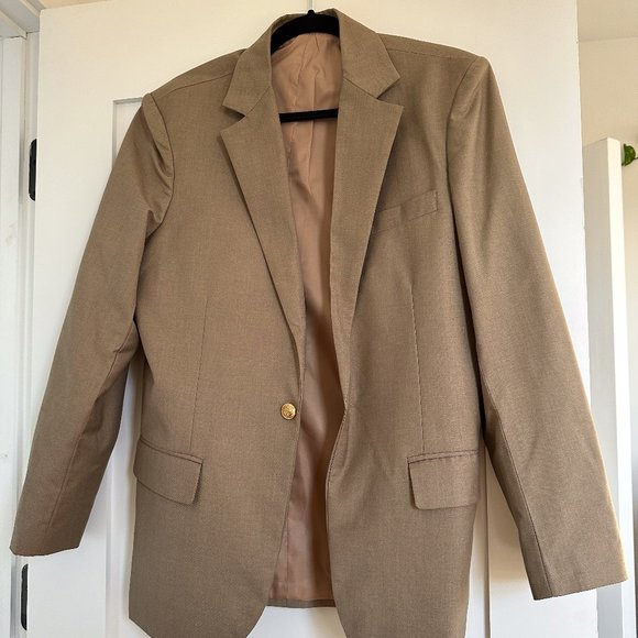 Suit